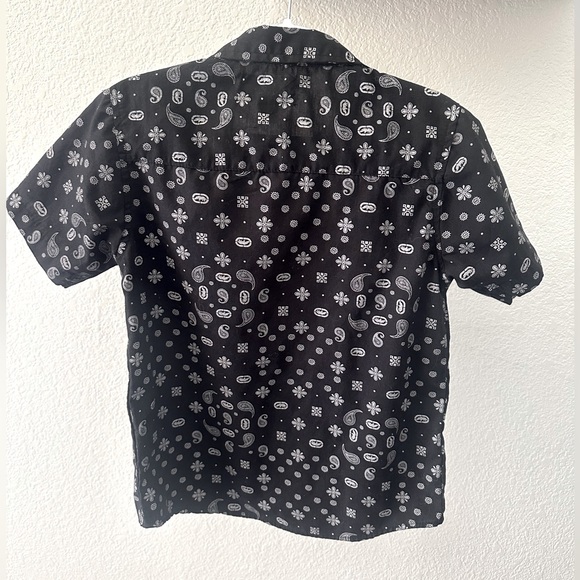 Boys’ Button-Down Tops Bundle - Picture 3 of 8